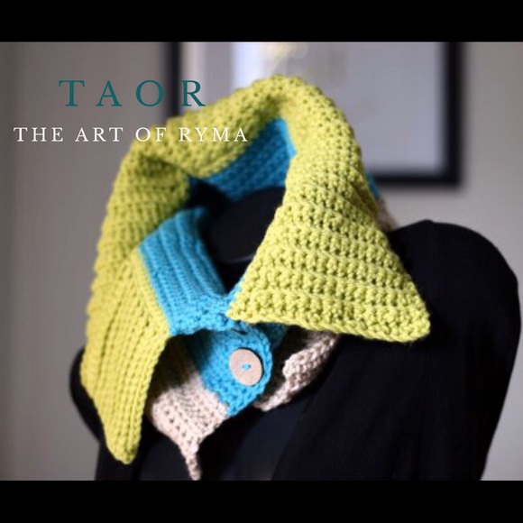 Crochet Cowl - Picture 3 of 3